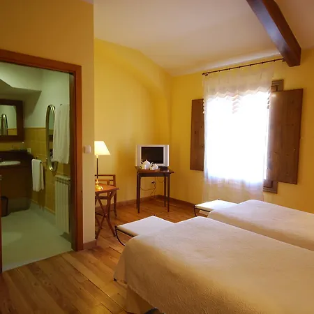 Hotel Del Al Amarillo